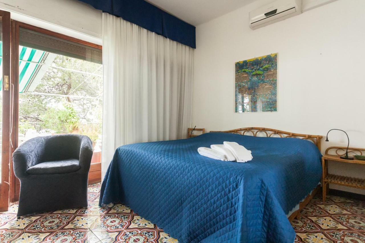 Ferienwohnung Stunning View Relax Tra Mare E Cielo Villa Solari Exterior foto