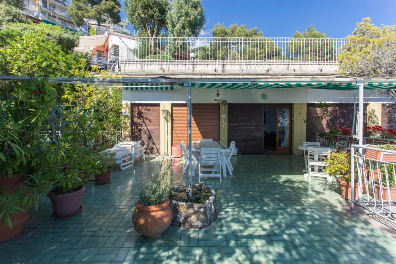 Ferienwohnung Stunning View Relax Tra Mare E Cielo Villa Solari Exterior foto